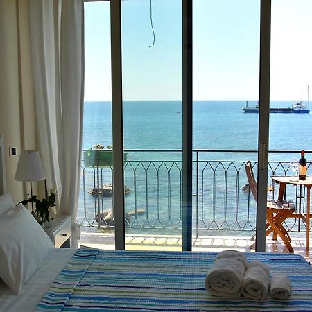 דירות גיארדיני נאקסוס Taorminaxos Wonderful Seaview מראה חיצוני תמונה